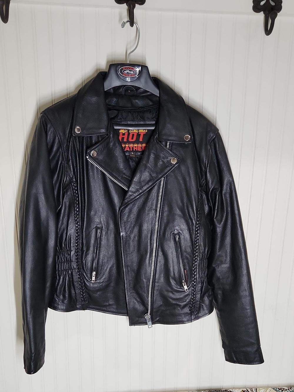 HOT LEATHER Women's Black Leather Biker Jacket